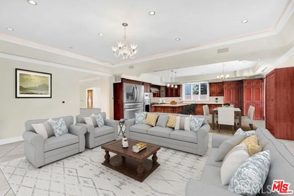 10517 Blythe Avenue, Los Angeles, California 90064 home-pic-7